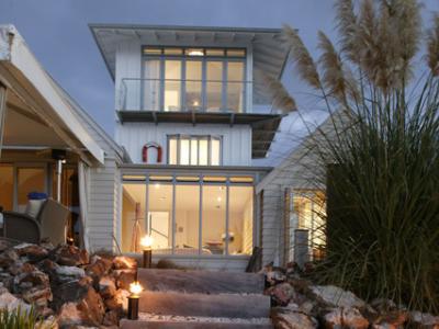 The Boatshed Seaside Boutique Hotel オークランド エクステリア 写真