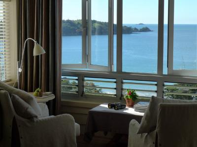 The Boatshed Seaside Boutique Hotel オークランド エクステリア 写真